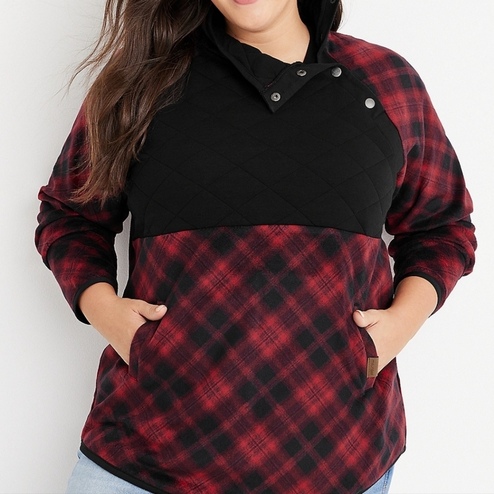 torrid Black and Red Quilted Plaid Pullover Hoodie